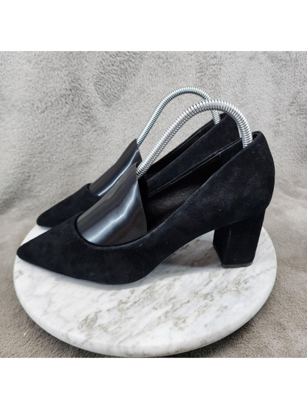 Deltan Shoes Womens Size 8 Black Suede Pointed Toe Block Heels *Read*